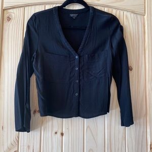 Black crop top blouse